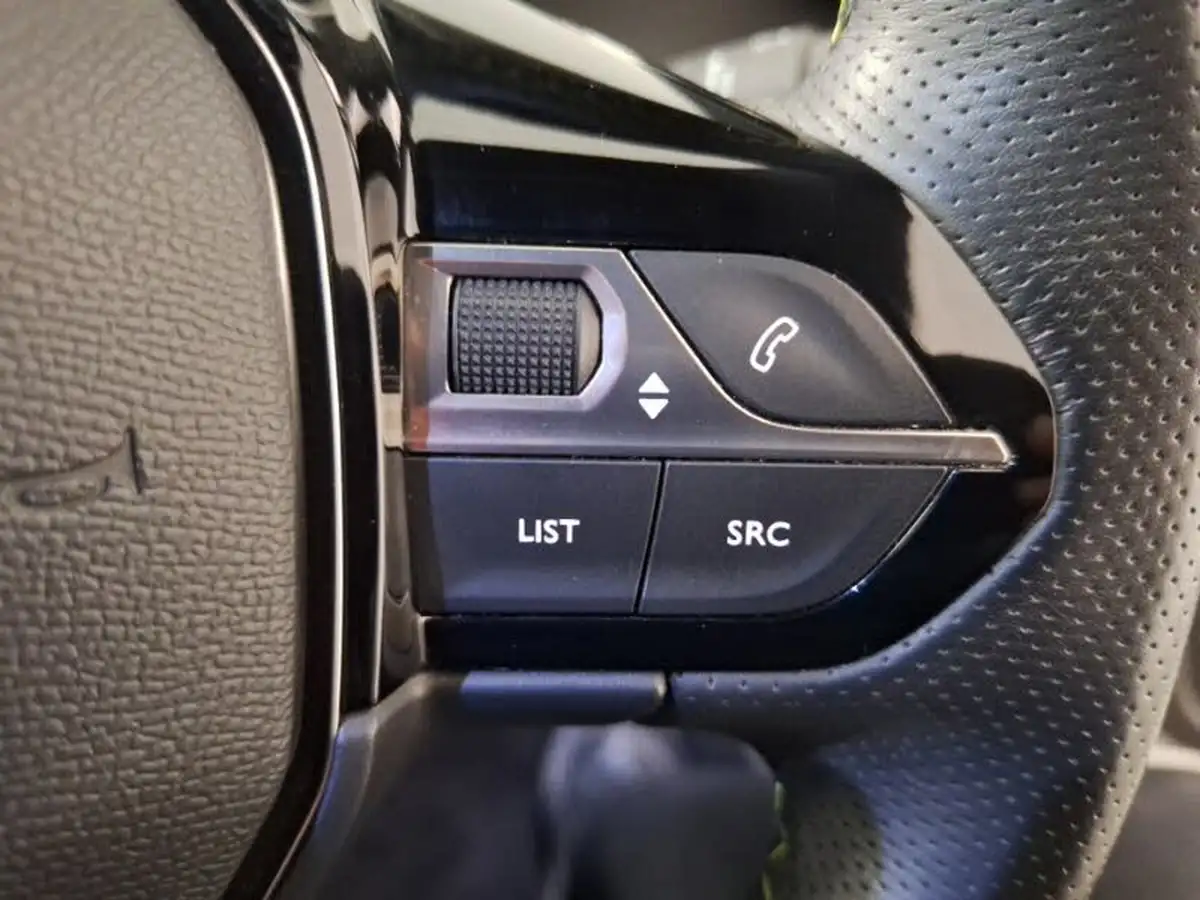 2021-peugeot-208-12-puretech-gt-premium-100bhp-big-12