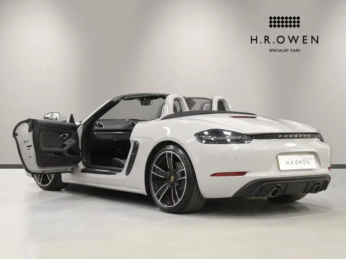 2021-porsche-boxster-718-40-boxster-gts-40-big-13