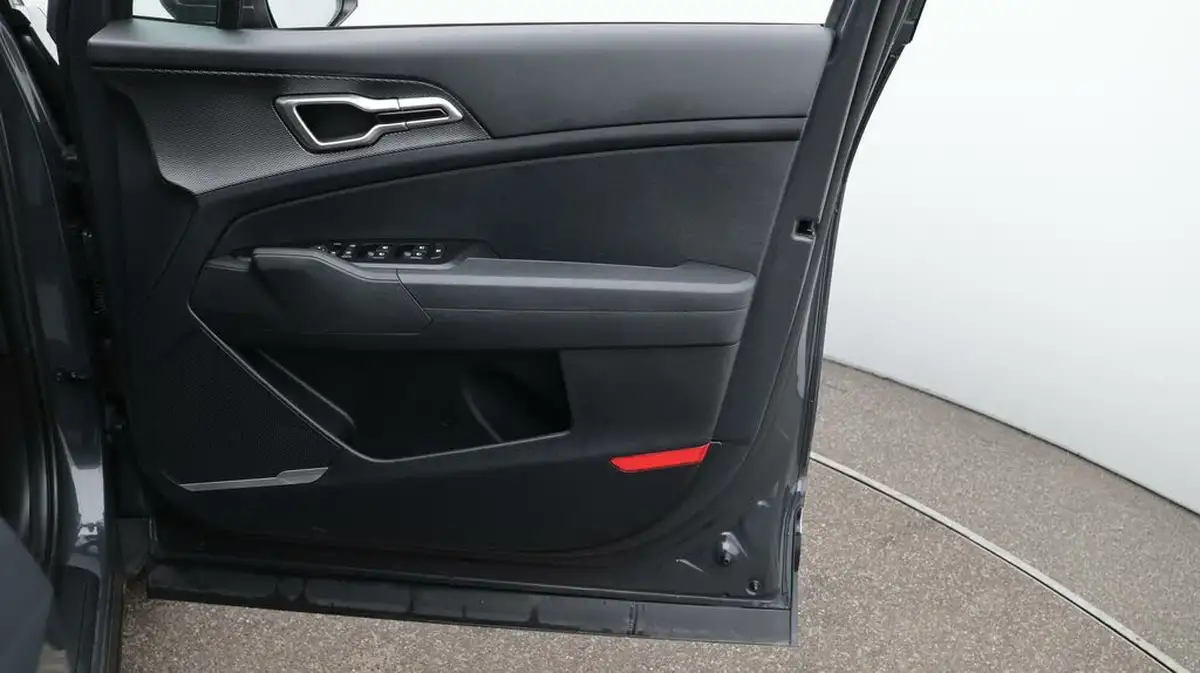 2023-kia-sportage-16-t-gdi-2-148bhp-big-15
