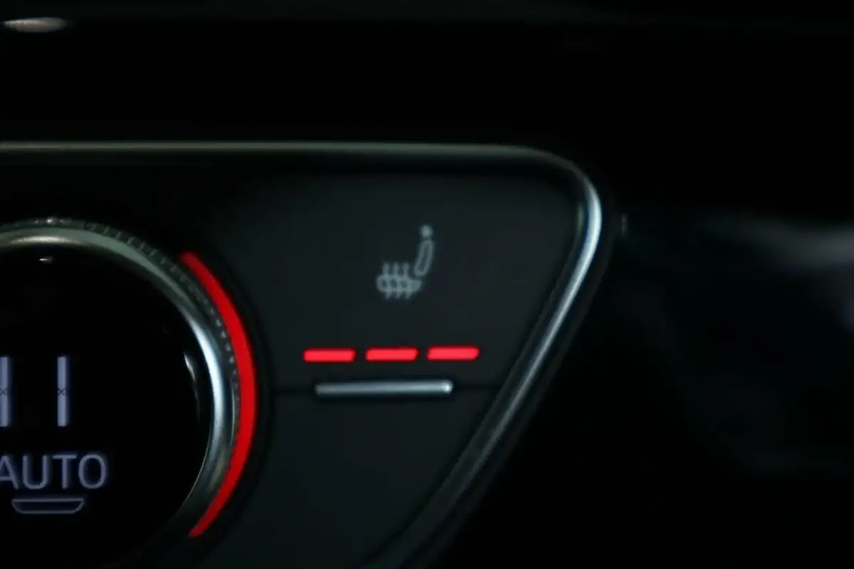 2019-audi-a5-20-40-tfsi-black-edition-coupe-2d-s-tronic-big-27