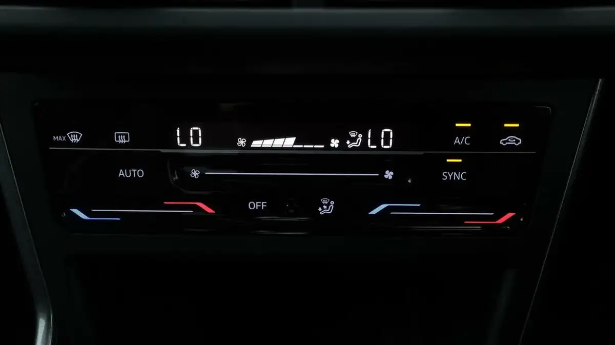 2022-volkswagen-taigo-15-tsi-style-big-12