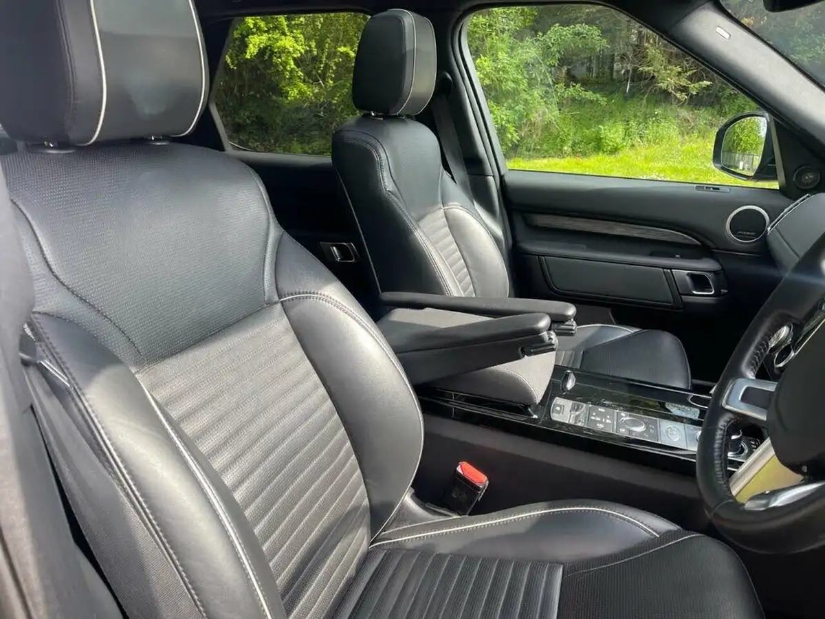 2019-land-rover-discovery-30-sd-v6-hse-30-sd-v6-306ps-station-wagon-5d-auto-big-31