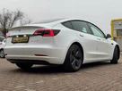 2020-tesla-model-3-e-long-range-small-16