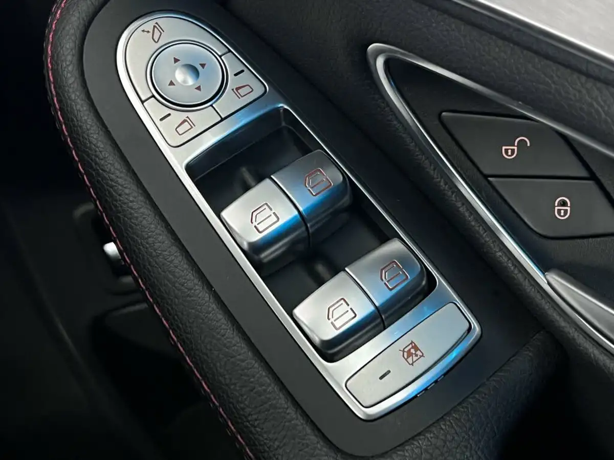 2018-mercedes-benz-c-class-30-c43-amg-367ps-premium-plusss-saloon-4d-big-36