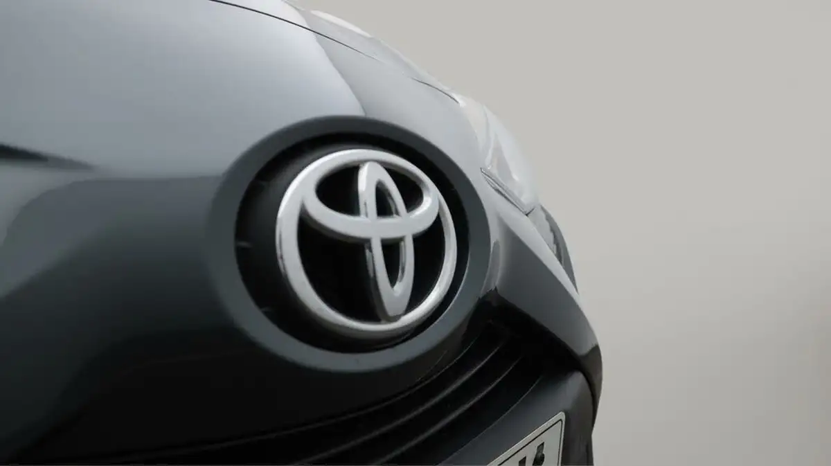 2018-toyota-aygo-10-vvt-i-x-play-71bhp-5d-big-22