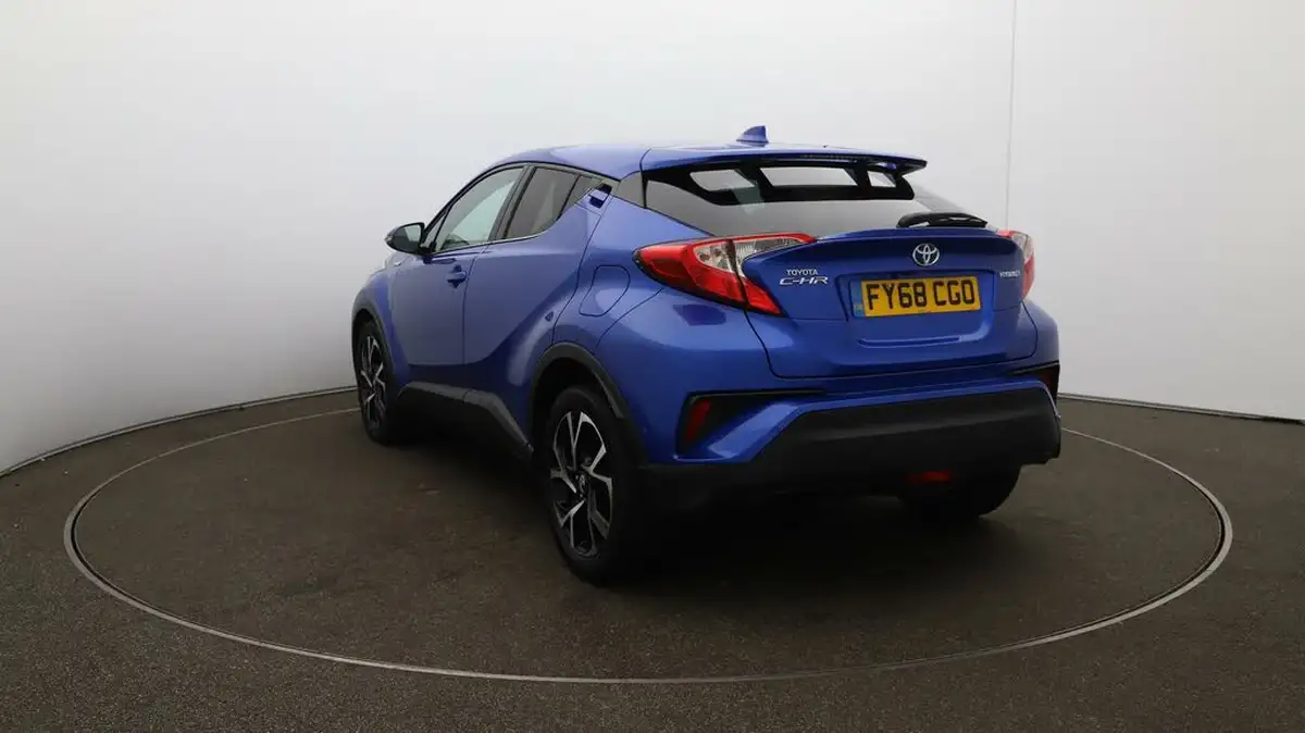 2018-toyota-c-hr-18-vvt-i-design-big-54