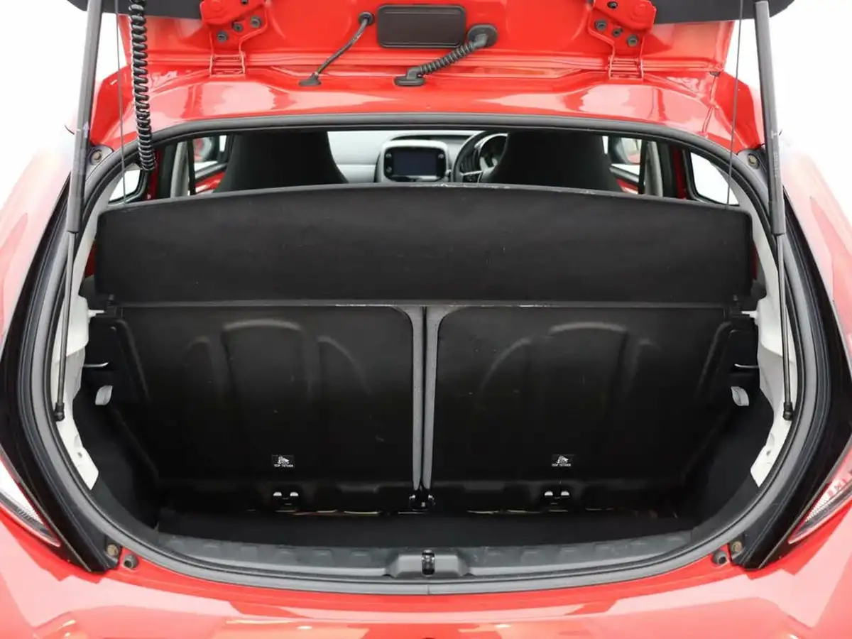2021-toyota-aygo-10-vvt-i-x-play-tss-big-18