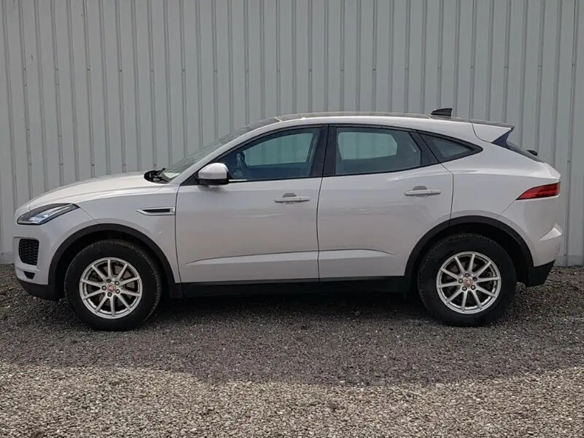 2018-jaguar-e-pace-20-i4d-150ps-big-3