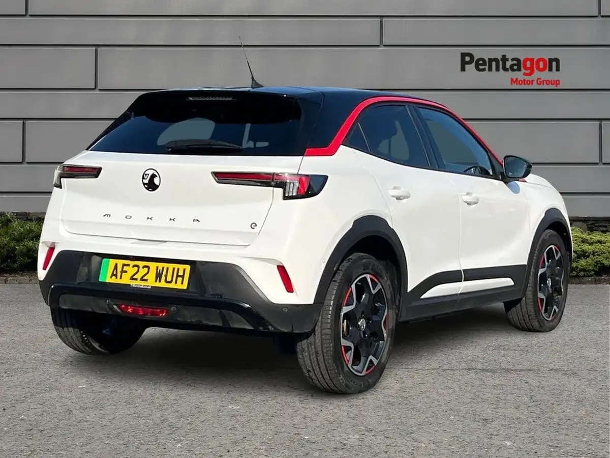 2022-vauxhall-mokka-e-sri-premium-big-3