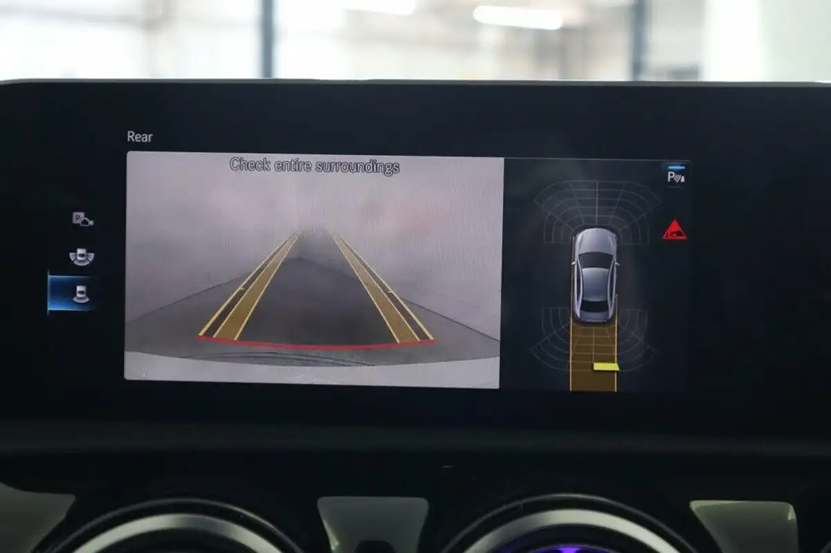 2019-mercedes-benz-a-class-13-a200-amg-line-premium-saloon-4d-7g-dct-big-41