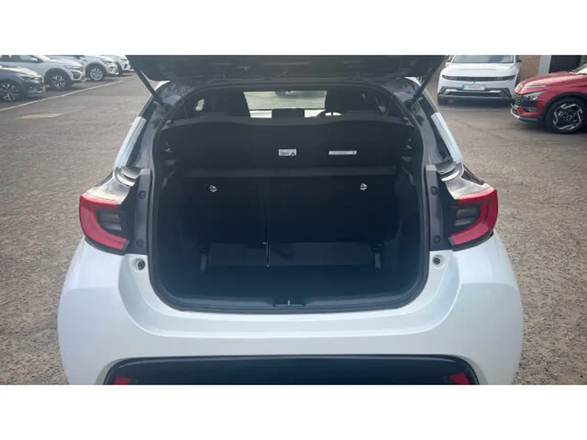 2022-toyota-yaris-15-vvt-i-dynamic-big-3