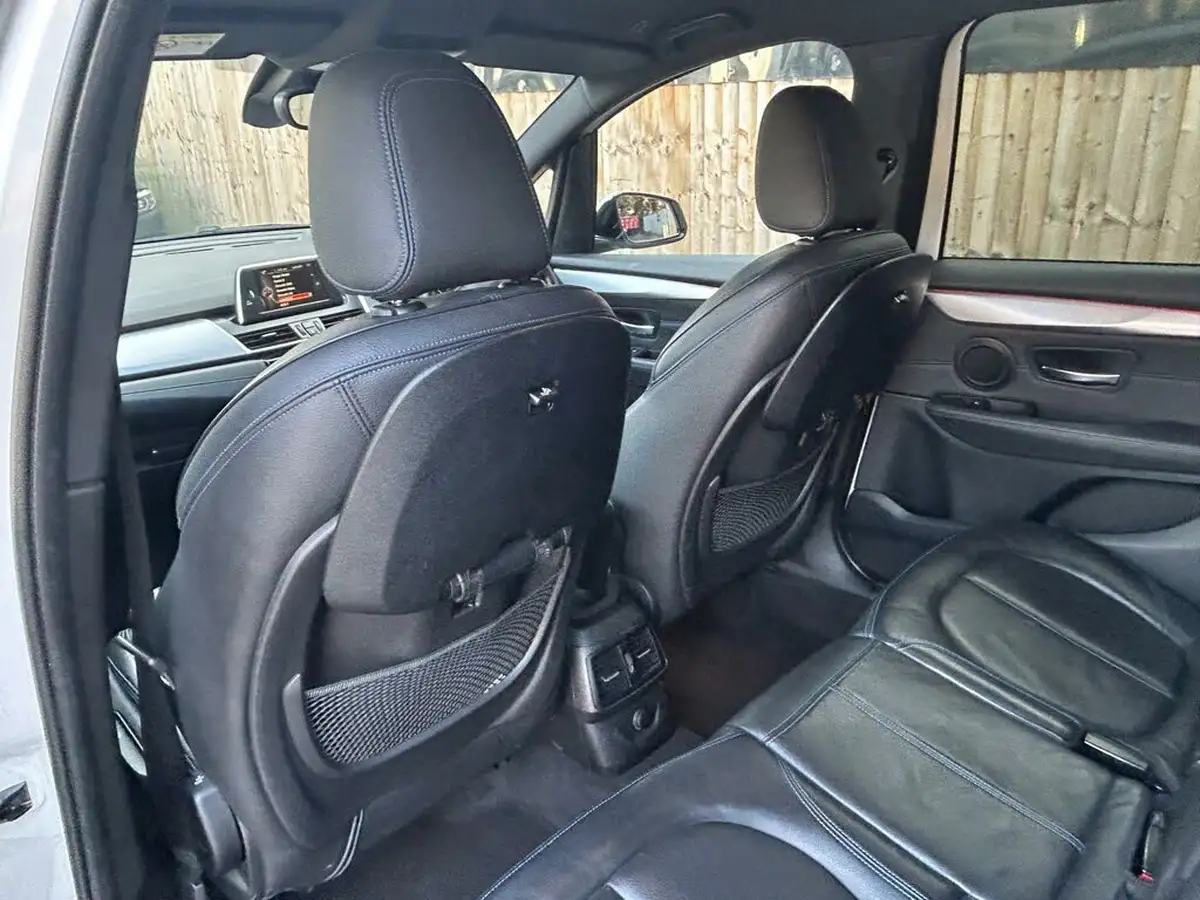 2015-bmw-2-series-20td-220d-xdrive-m-sport-gran-tourer-5d-big-20