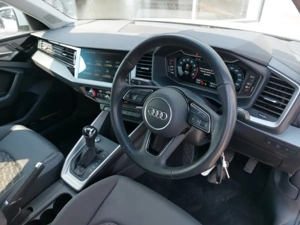 2022-audi-a1-10-30-tfsi-sport-s-tronic-big-9