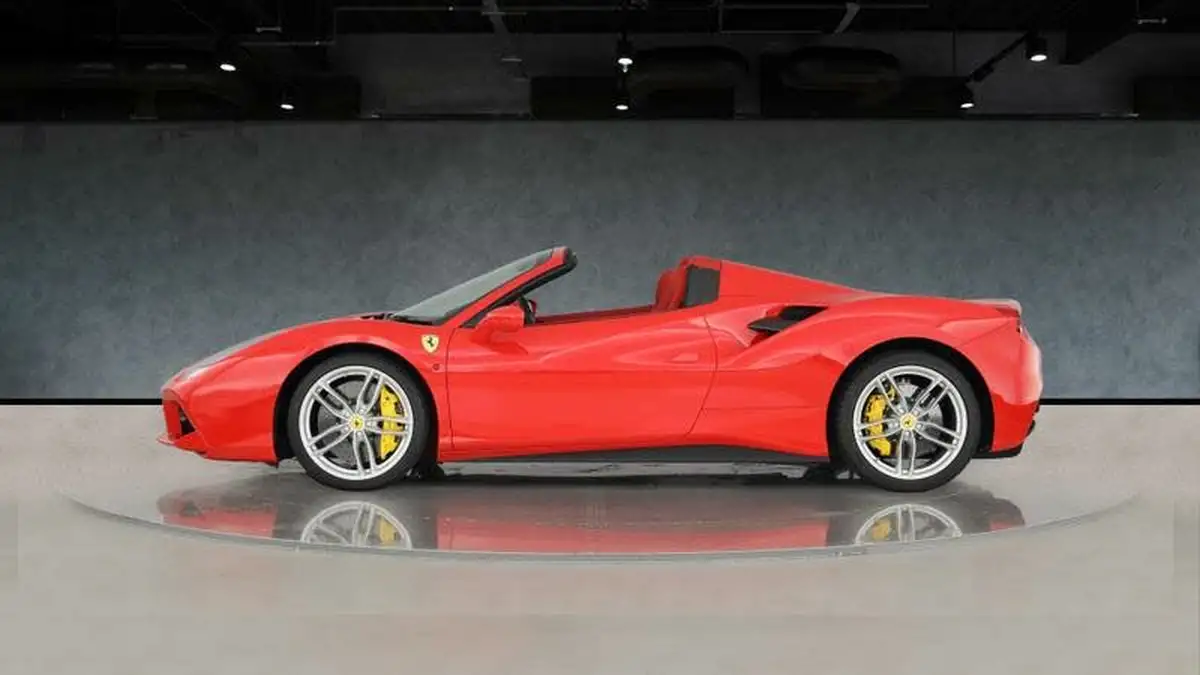 2017-ferrari-488-39-488-spider-big-8