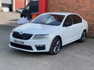 2015-skoda-octavia-20tdi-vrs-hatchback-small-1