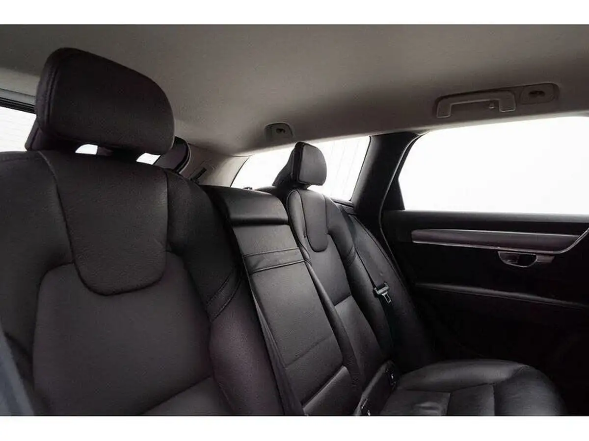 2019-volvo-v90-20-t4-momentum-plus-big-41