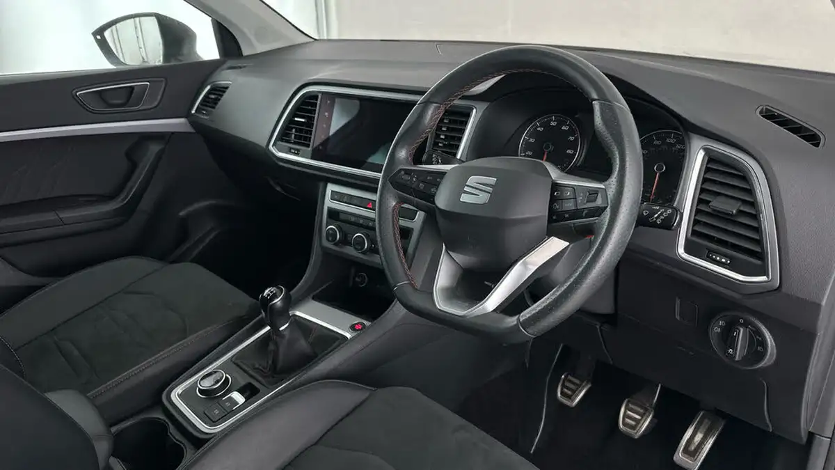 2022-seat-ateca-15-tsi-evo-fr-big-8