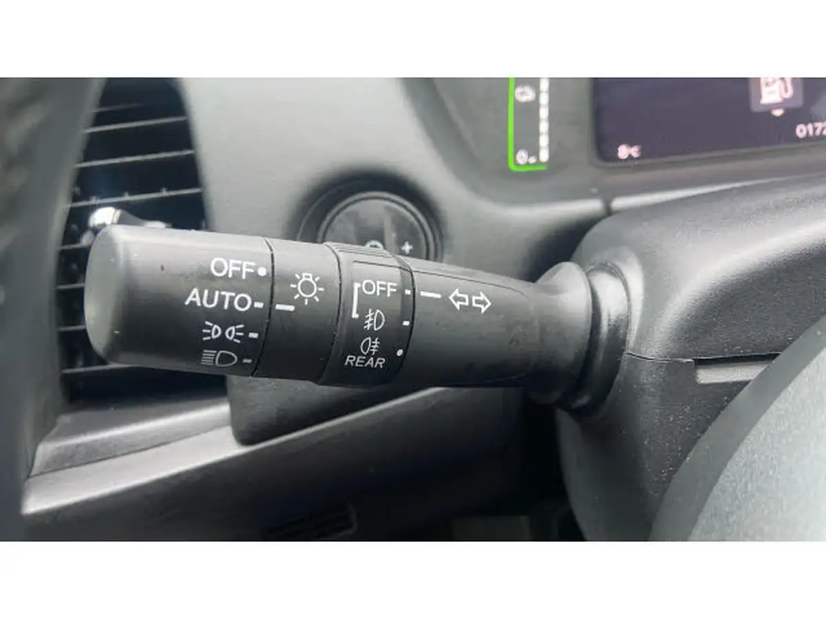 2021-honda-jazz-15-i-mmd-ex-107ps-big-15