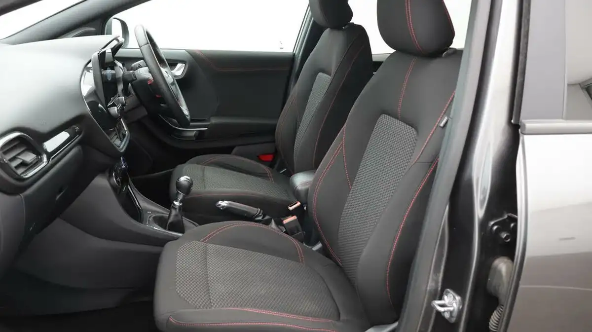 2022-ford-puma-suv-10-st-line-155ps-big-14