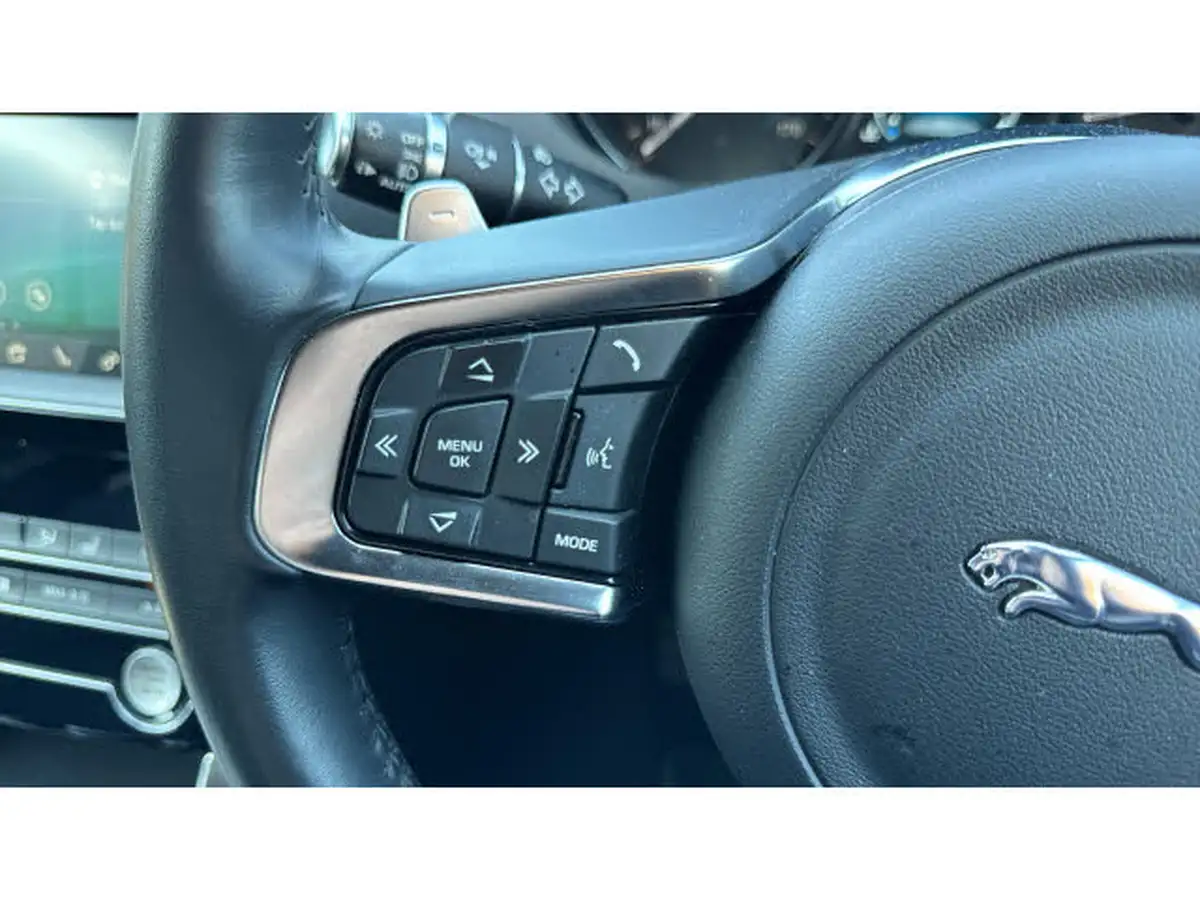 2019-jaguar-xe-20d-r-sport-180ps-auto-big-29