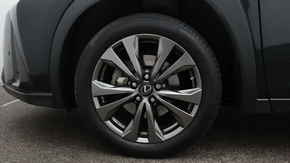 2023-lexus-ux-250h-20-f-sport-design-big-18