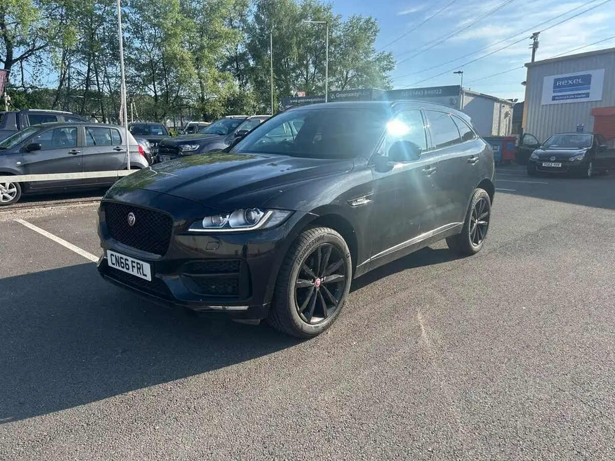 2016-jaguar-f-pace-20-i4d-r-sport-awd-auto-big-2