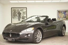 2010-maserati-grancabrio-47-small-18