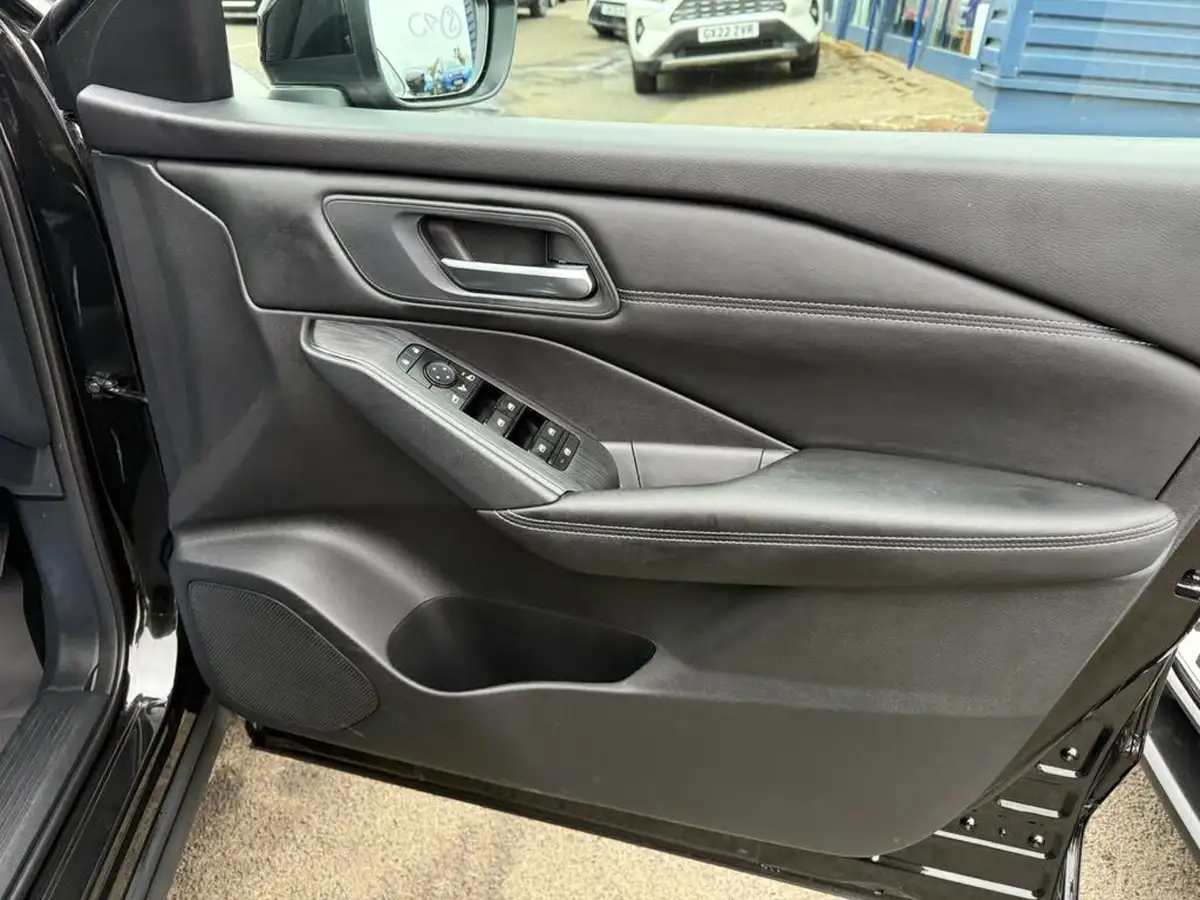 2022-nissan-qashqai-13-dig-t-acenta-premium-140ps-big-13