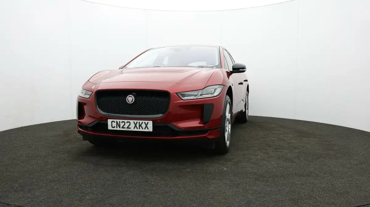 2022-jaguar-i-pace-ev400-se-big-49