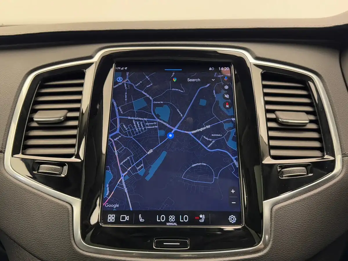 2022-volvo-xc90-20-b5-plus-big-28