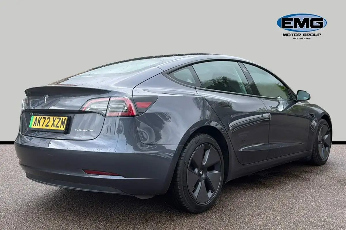 2022-tesla-model-3-e-long-range-big-5