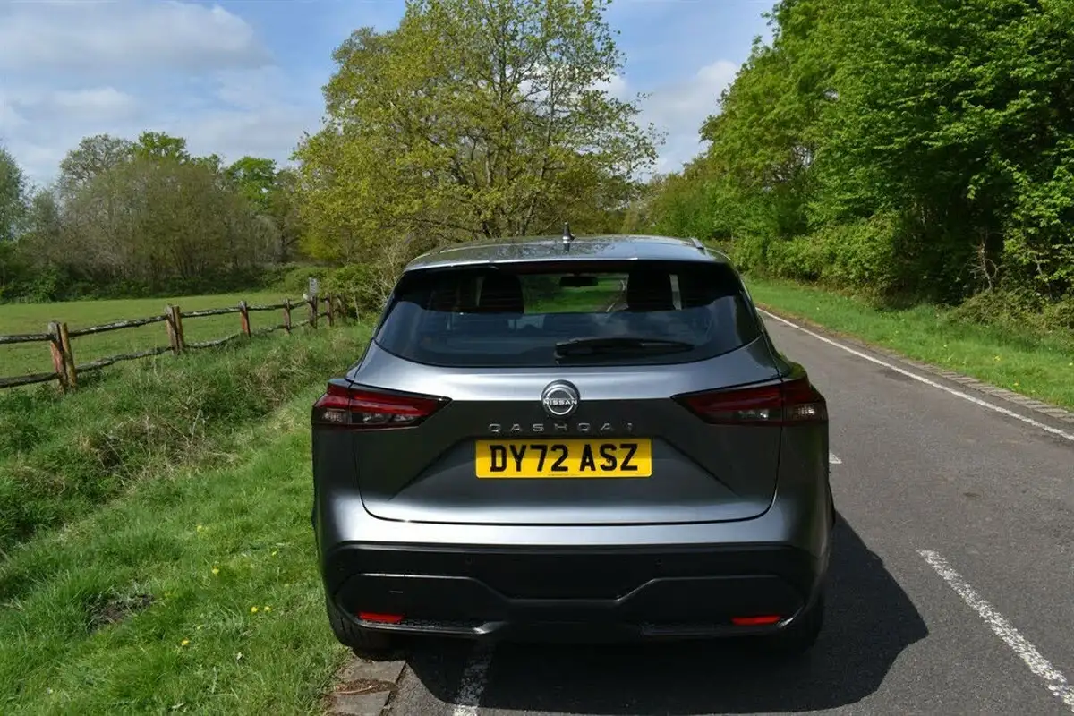 2022-nissan-qashqai-13-dig-t-acenta-premium-140ps-big-4