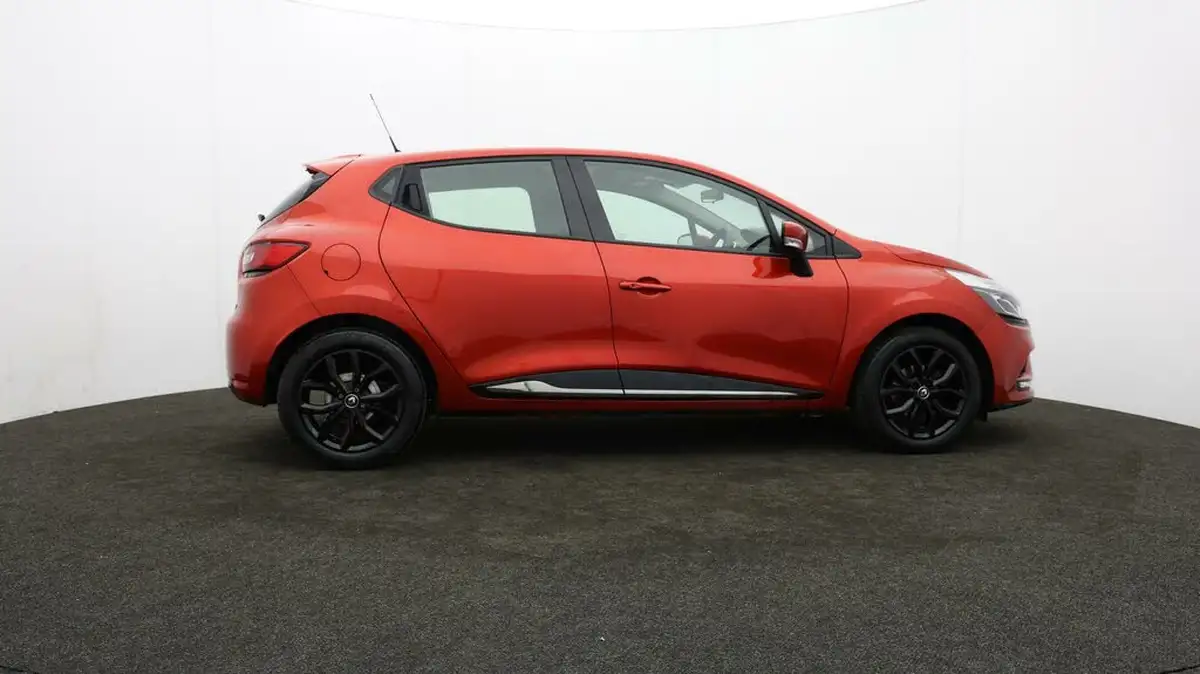 2019-renault-clio-09-tce-play-90ps-big-29