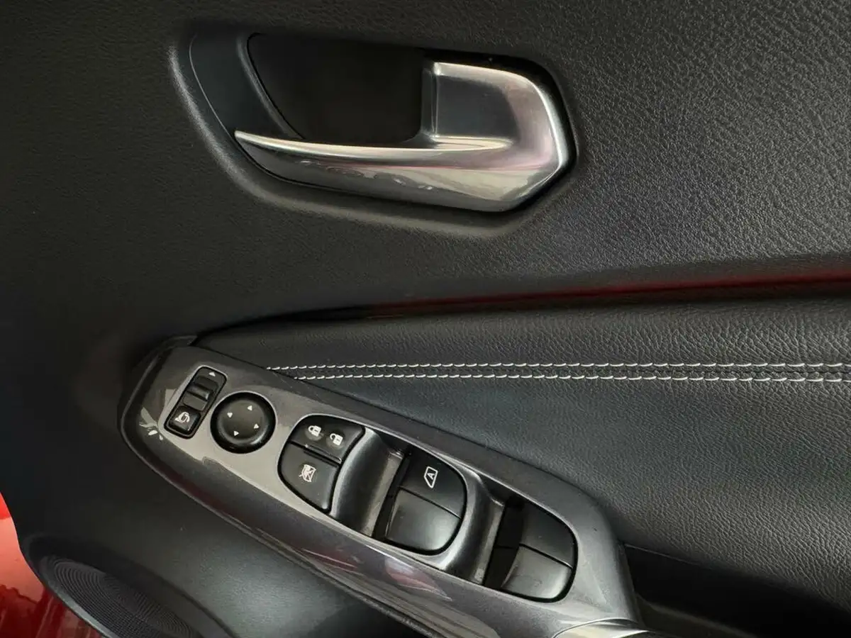 2023-nissan-juke-10-dig-t-tekna-dct-big-18