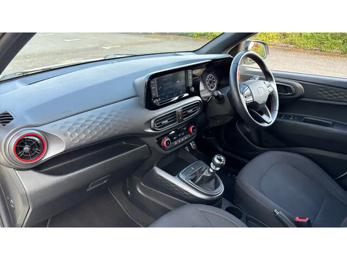 2022-hyundai-i10-10-t-gdi-n-line-big-8
