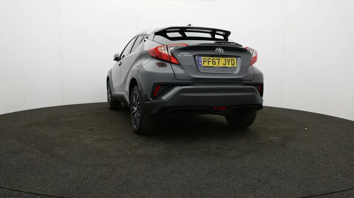 2018-toyota-c-hr-12-excel-big-23