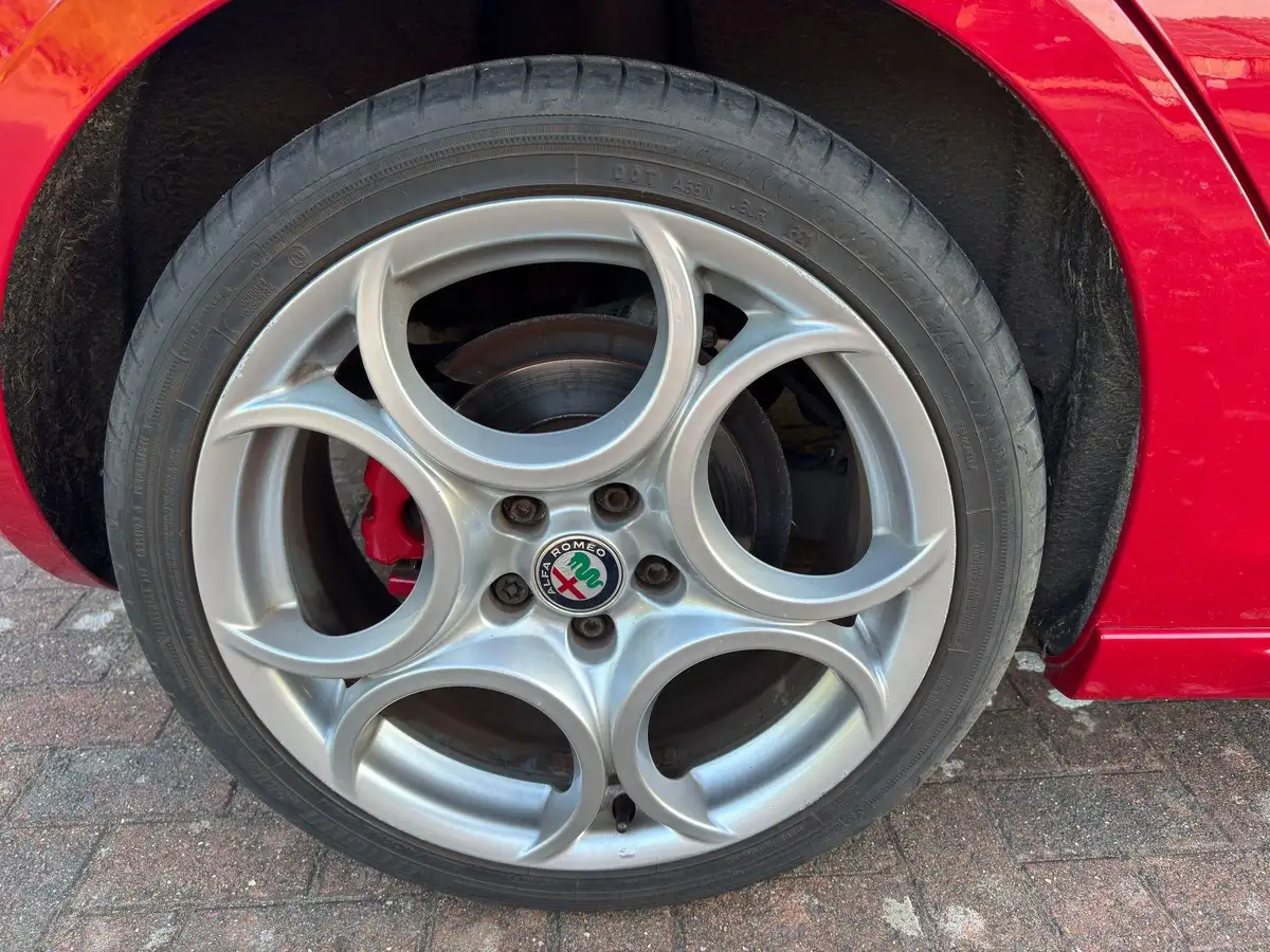 2016-alfa-romeo-giulietta-20jtdm-2-speciale-175bhp-alfa-tct-big-45