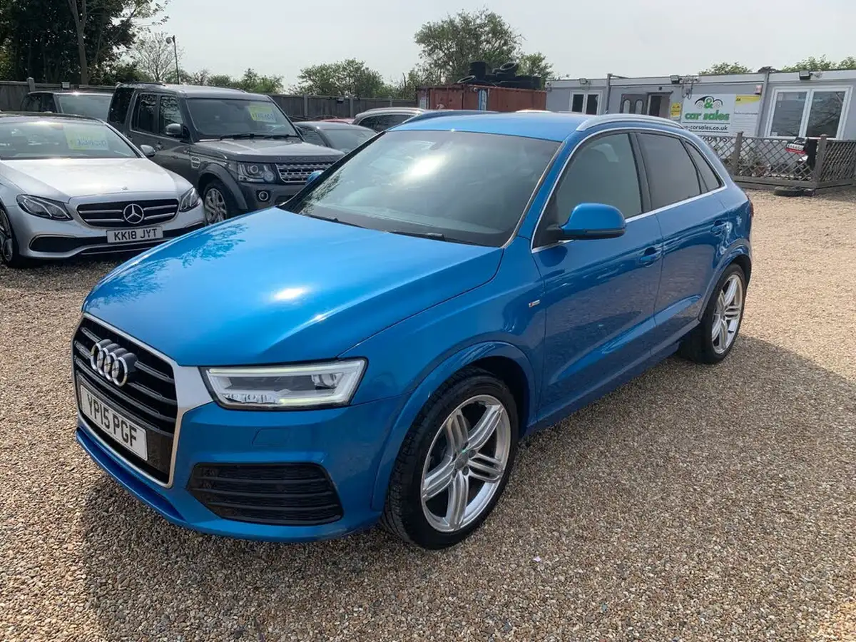 2015-audi-q3-20-tdi-quattro-s-line-plus-150ps-tronic-big-2