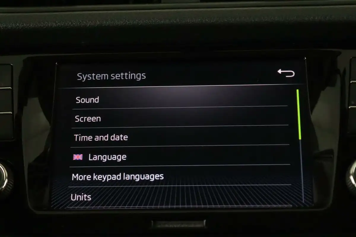 2019-skoda-fabia-10-tsi-se-95ps-hatchback-big-30