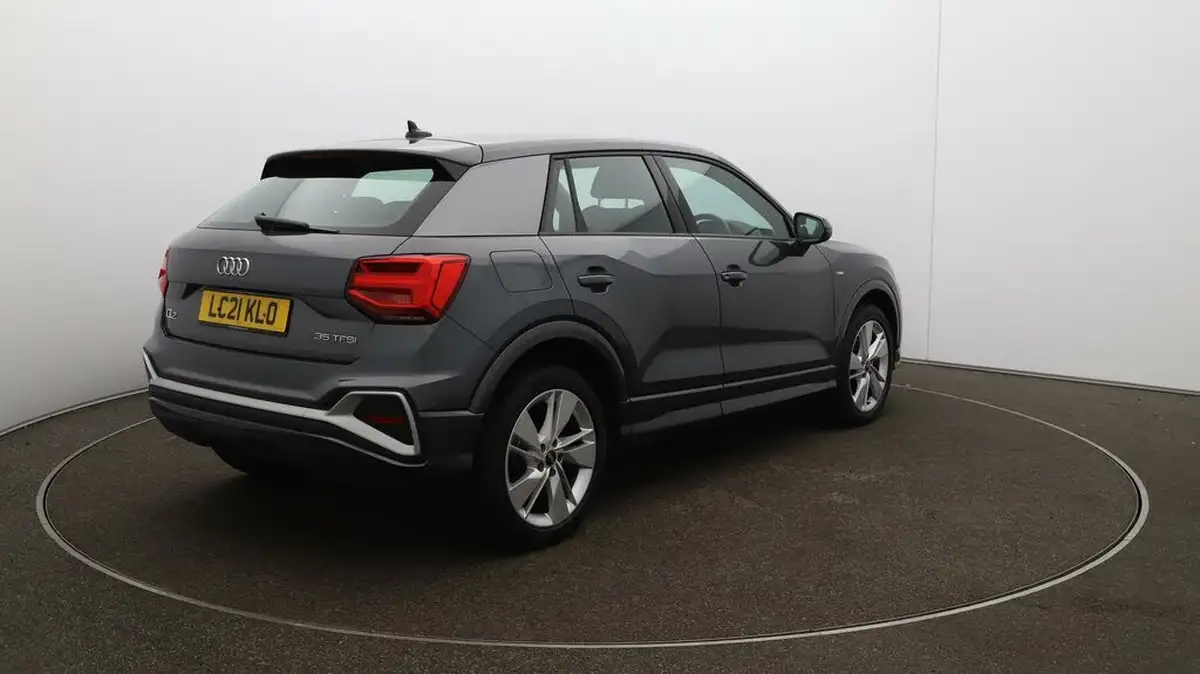 2021-audi-q2-15-35-tfsi-s-line-big-7