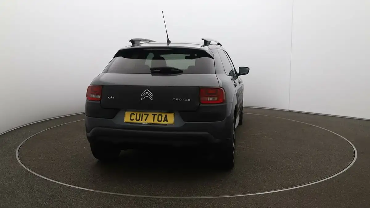 2017-citroen-c4-cactus-16bluehdi-flair-ss-etg6-big-50
