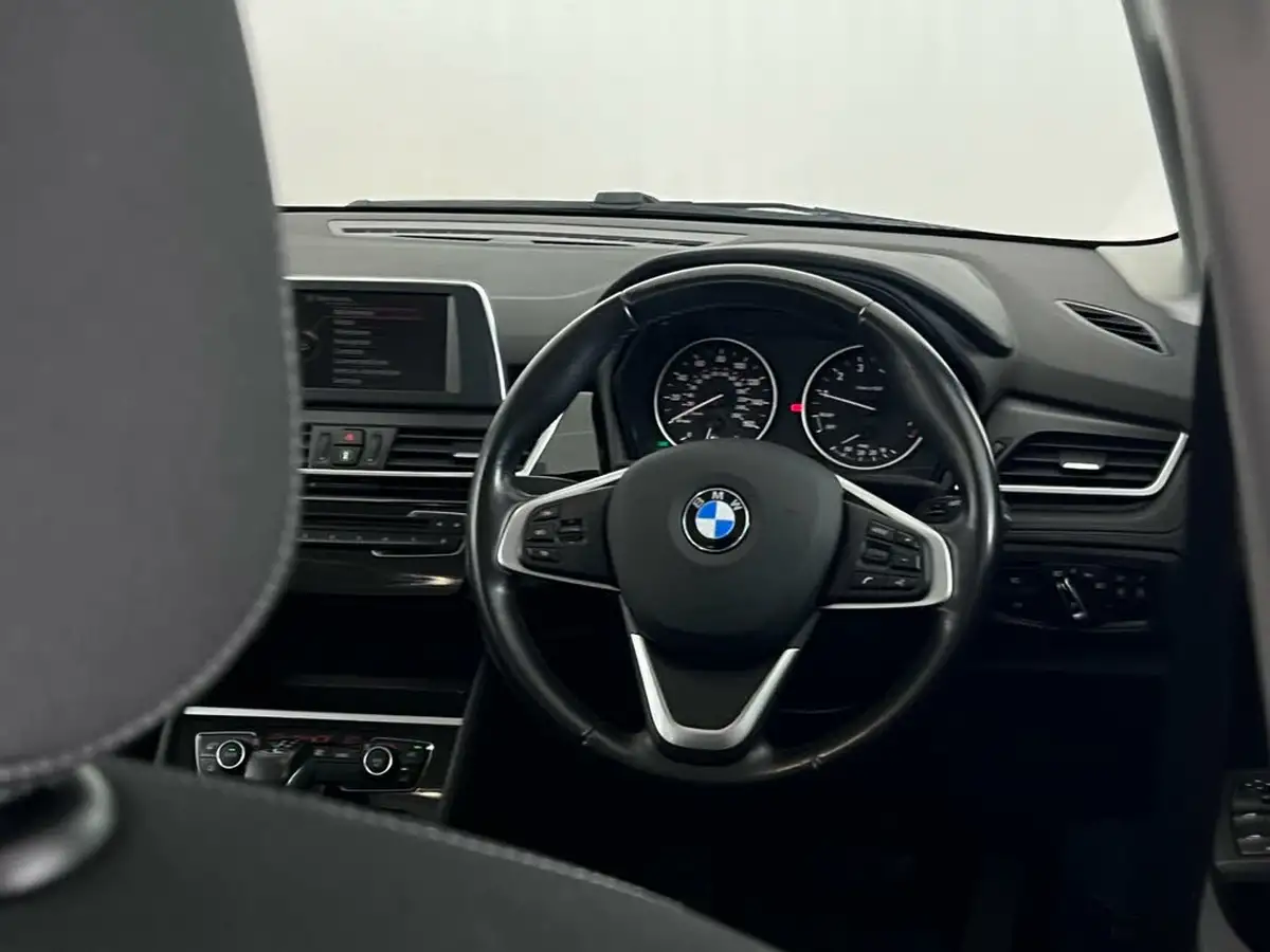 2016-bmw-2-series-15-218i-sport-gran-tourer-5d-auto-big-17