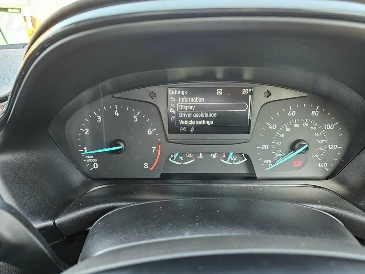 2018-ford-fiesta-10t-st-line-100ps-5d-big-15