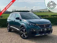 Peugeot 5008 SUV