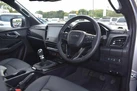 2025-isuzu-d-max-19td-v-cross-small-8