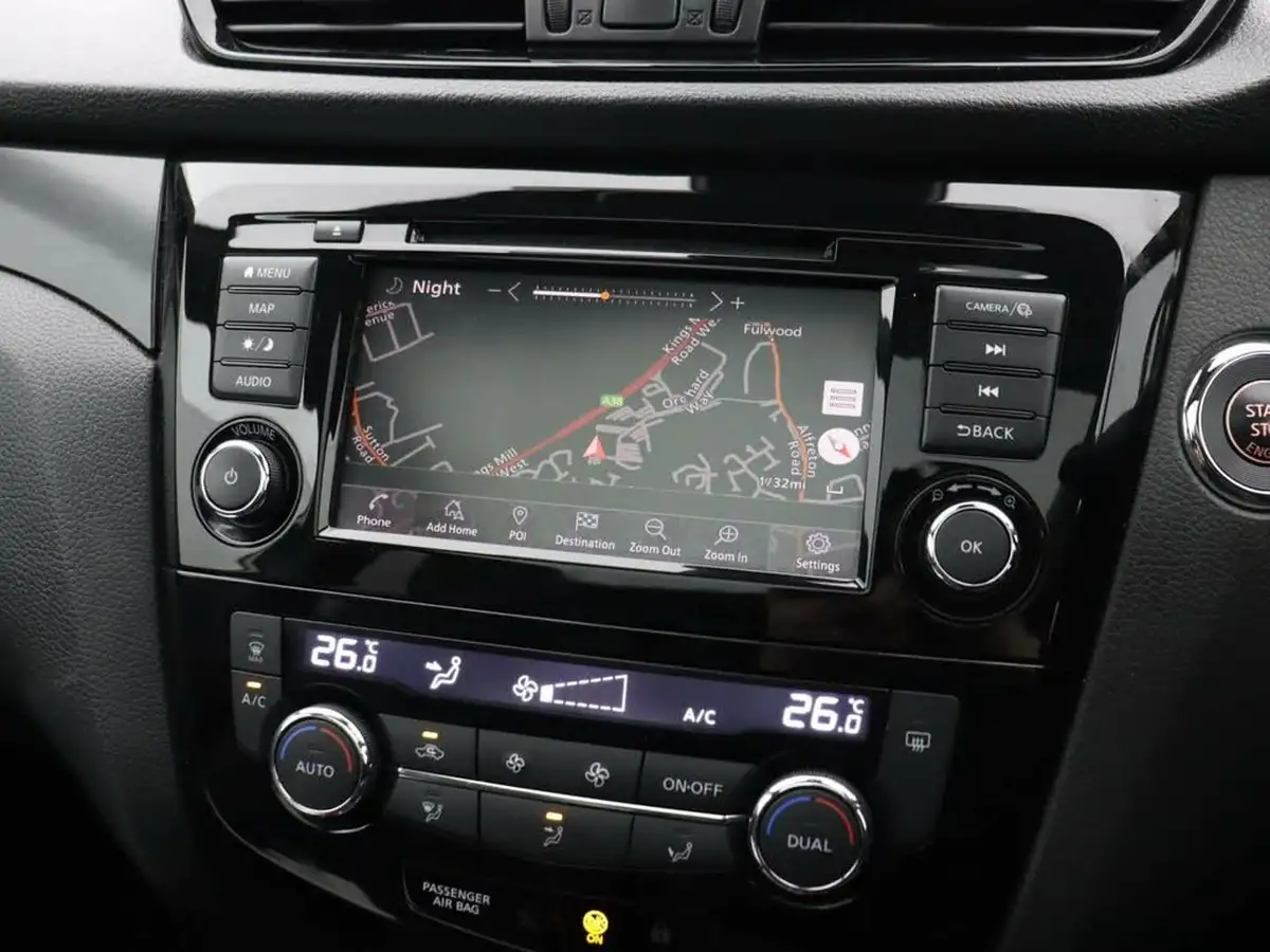 2020-nissan-qashqai-13-dig-t-n-tec-160ps-propilotglass-dct-big-18