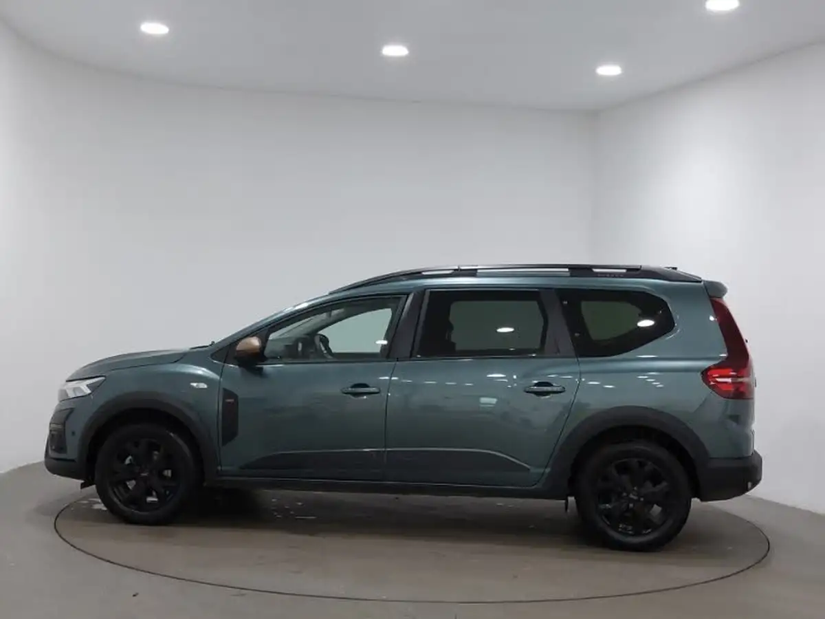 2024-dacia-jogger-16-tce-extreme-big-3