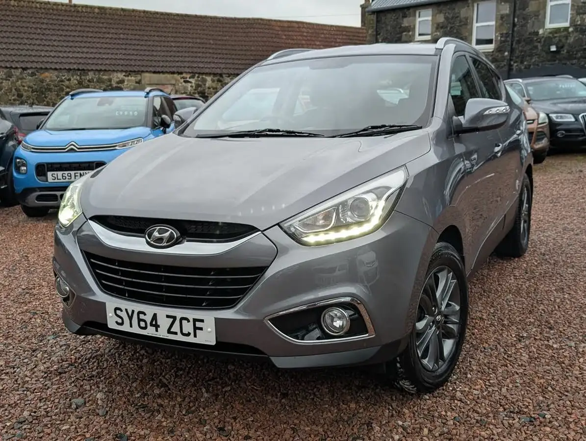 2014-hyundai-ix35-17td-se-nav-big-4