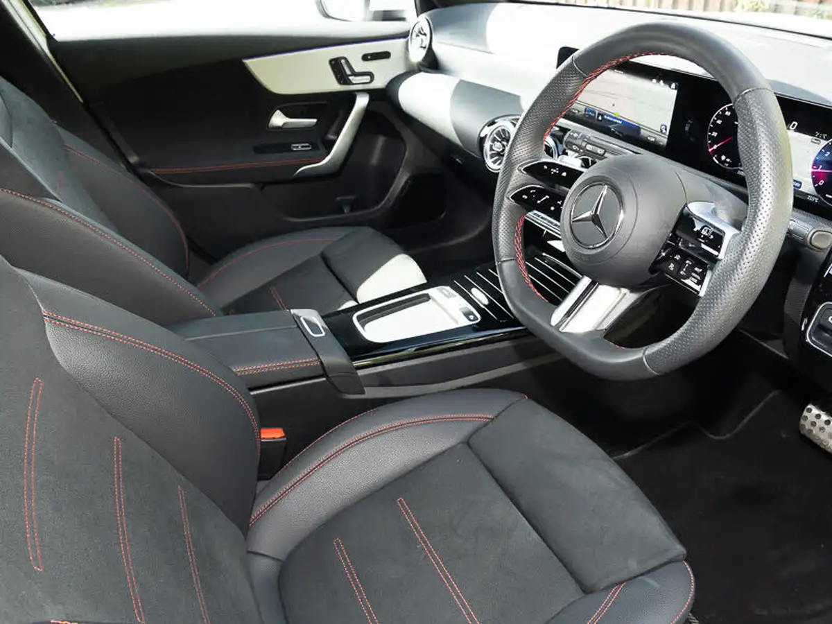 2024-mercedes-benz-a-class-13-a200-amg-line-premium-plus-hatchback-5d-big-9
