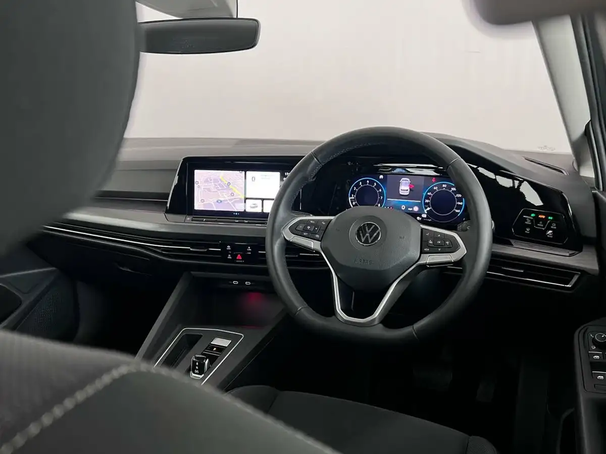 2020-volkswagen-golf-15-etsi-style-150ps-hatchback-big-17